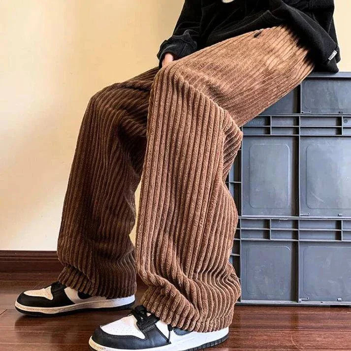 Claud | Corduroy Sweatpants with Adjustable Drawstring Waist | Comfortable Fit for Everyday Wear 4