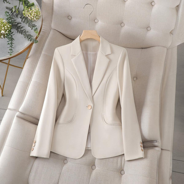Elegant Collection | Women's Blazer with Tailored Design | Black Blazer for Effortless Style 6