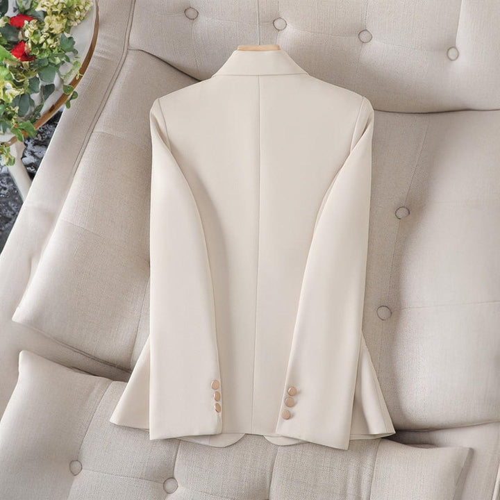 Elegant Collection | Women's Blazer with Tailored Design | Black Blazer for Effortless Style 7