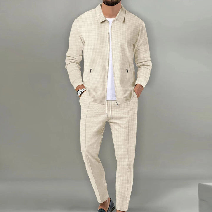 Modern Men's Tracksuit | Lightweight Zip Jacket & Tapered Joggers for Effortless Style 0